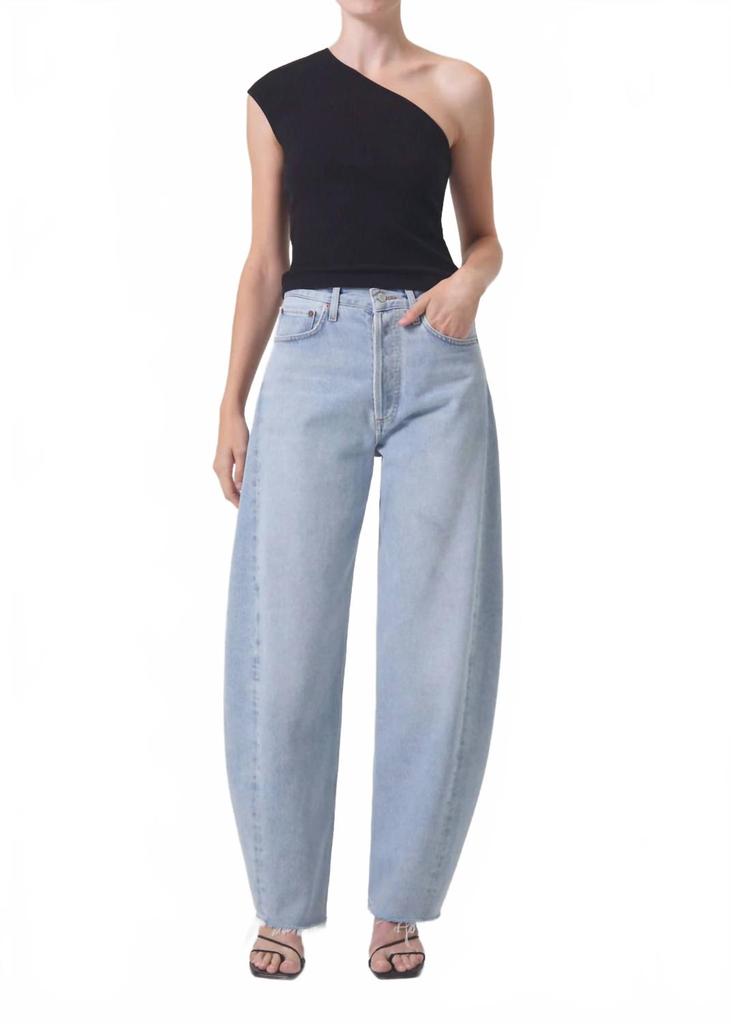 【関税込み】AGOLDE ブルー Tanis ユーティリティ ジーンズ AGOLDE Tanis Utility Wide Leg Jeans in Conflict | REVOLVE