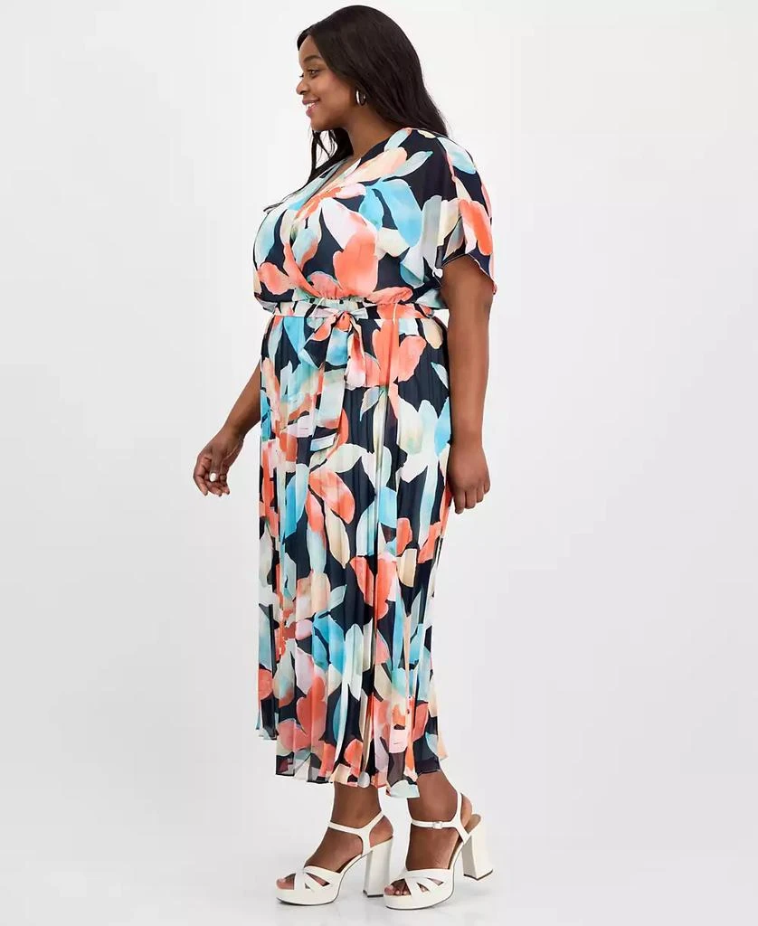 Sandra Darren Plus Size V-Neck Belted Pleated Maxi Dress 3