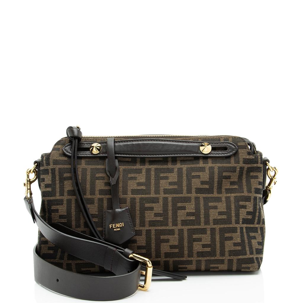 ポーチ Fendi Baguette Pouch Paglia Ff Vit. Fendi Women's Baguette Pouch Paglia Ff/vit | ModeSens
