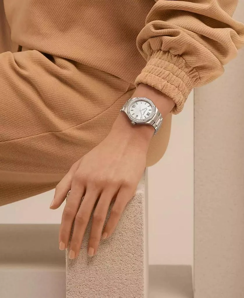 Baume & Mercier Women's Swiss Riviera Diamond (1/5 ct. t.w.) Stainless Steel Steel Bracelet Watch 36mm 5