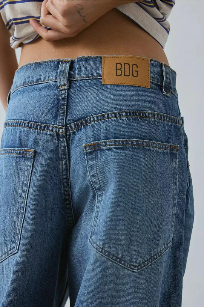 BDG BDG Rih Extreme Barrel Mid-Rise Jean 5
