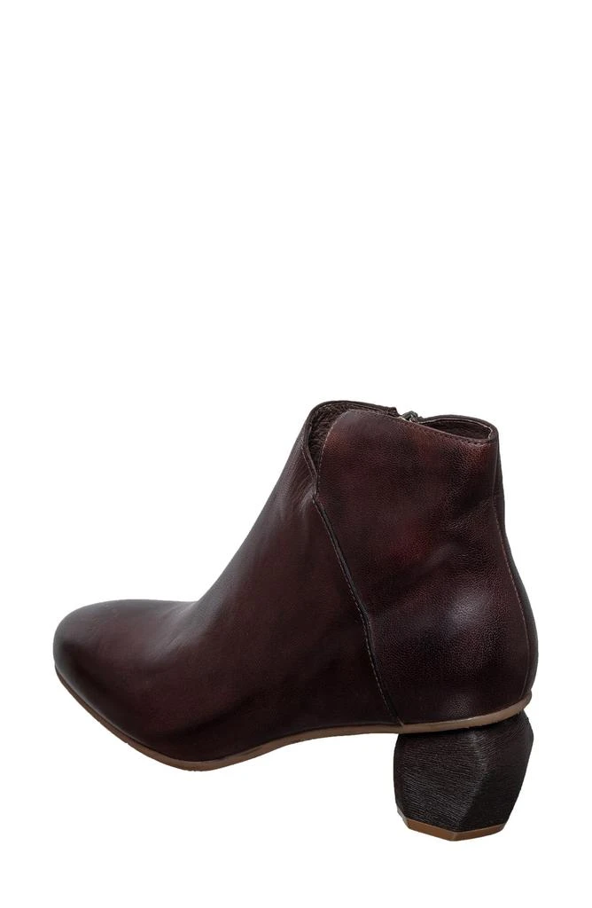 ANTELOPE Perrin Sculptural Heel Bootie 2