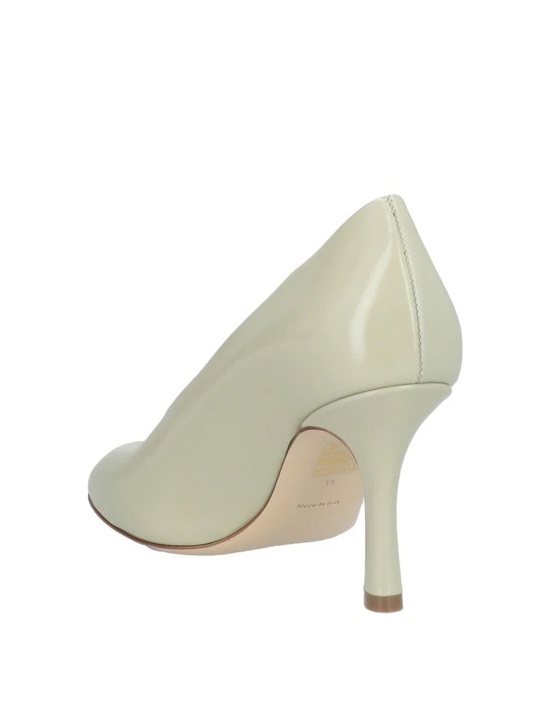 Burberry Pump 3