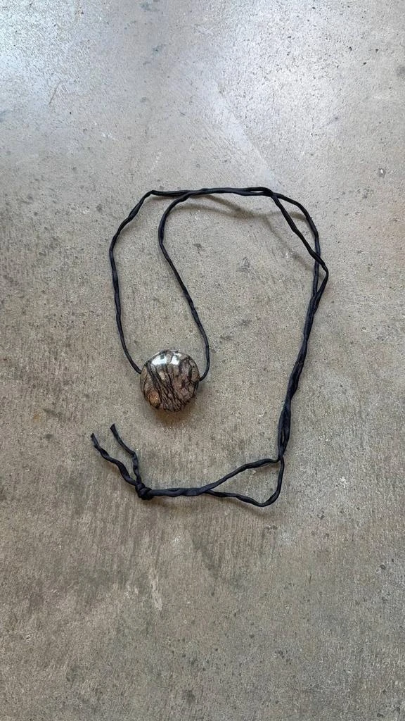 Maslo Jewelry Maslo Jewelry - Women
s Vintage Stone Pendant On Silk Cord Necklace 2