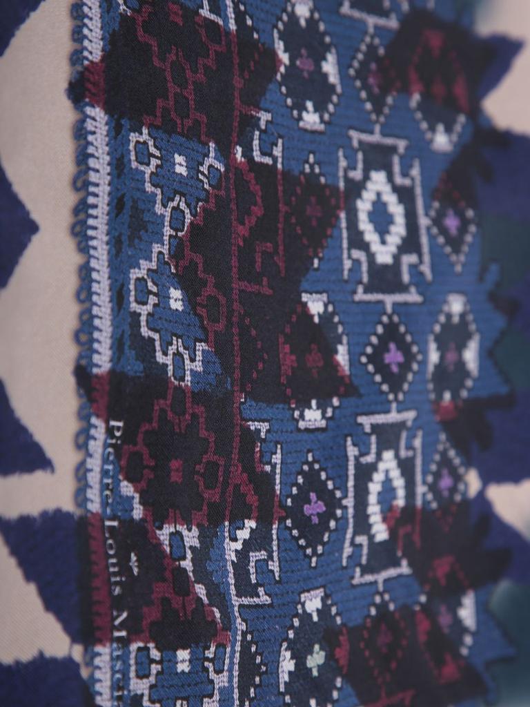 Pierre-louis Mascia Pierre-Louis Mascia Scarves