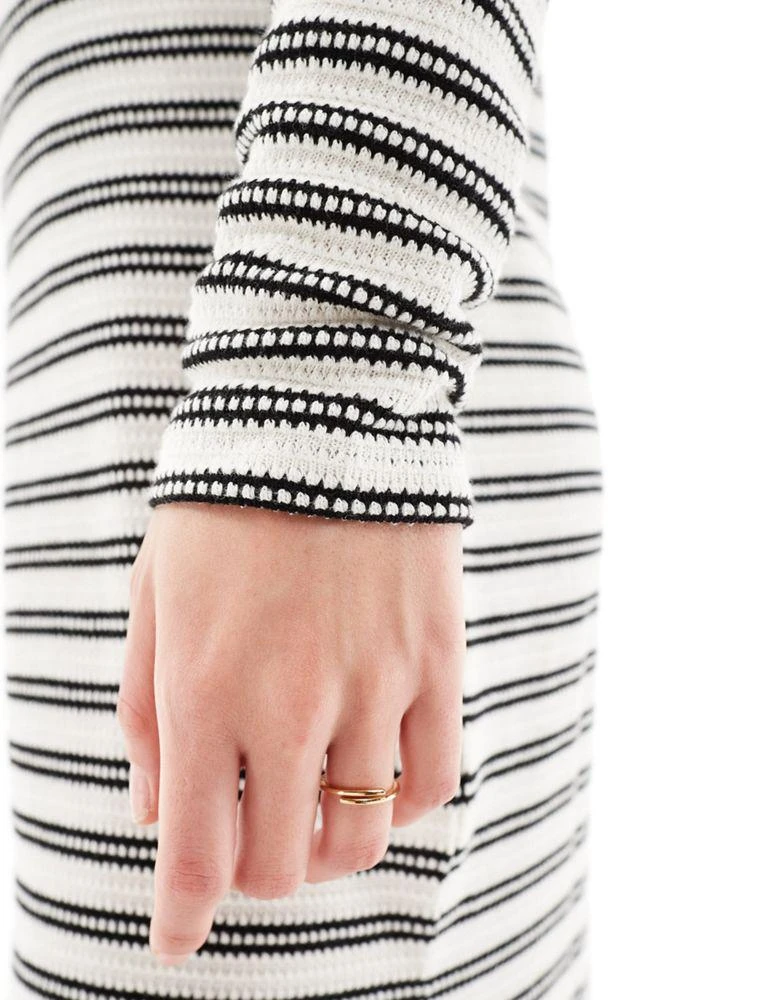 New Look New Look long sleeve crochet maxi dress in stripe 3