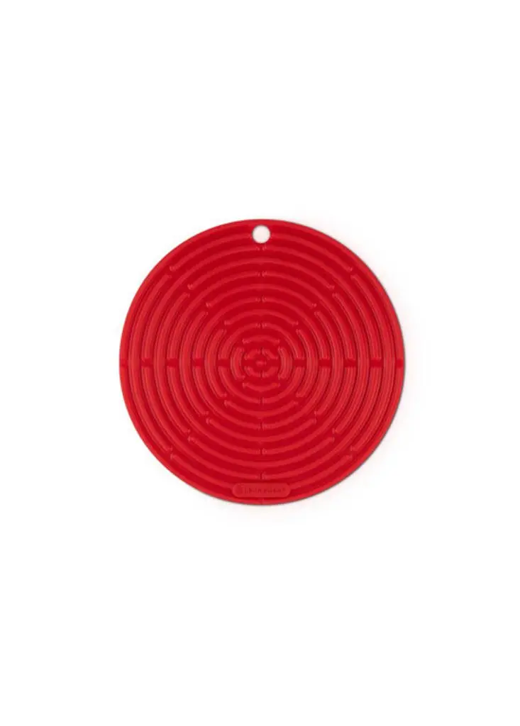 Le Creuset Round cool tool. 4