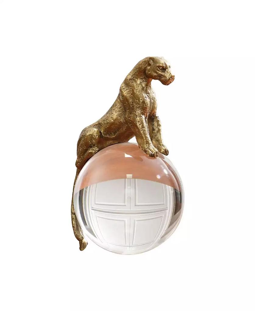 Global Views Jaguar on Crystal Ball