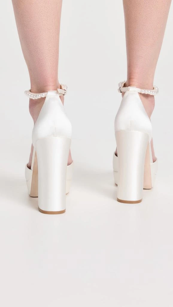Badgley Mischka Felixa Pumps 4