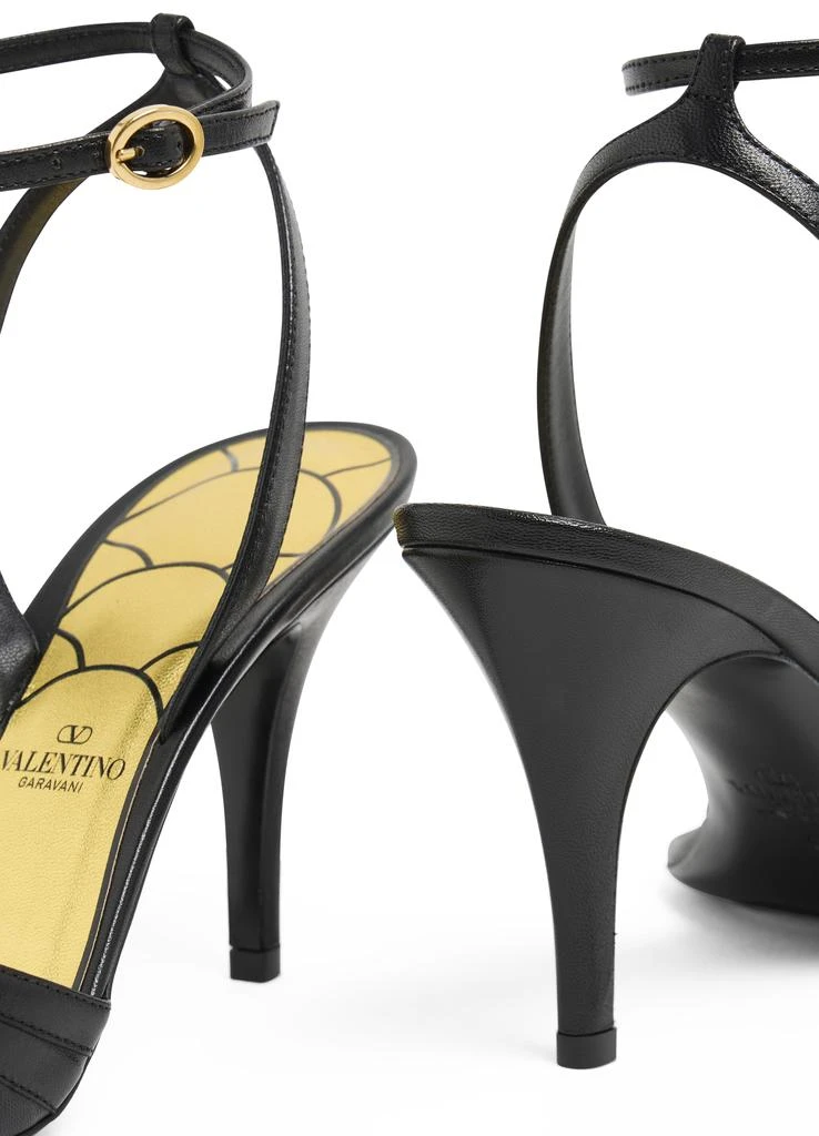 Valentino Garavani Ladycrush sandals 7