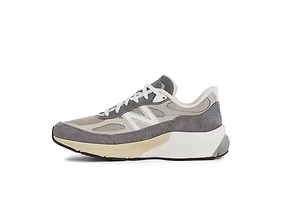 New Balance Made in USA 990v6 7