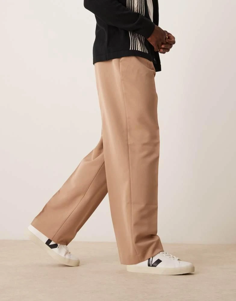 ASOS ASOS DESIGN smart wide leg trousers with front pleat in camel 2