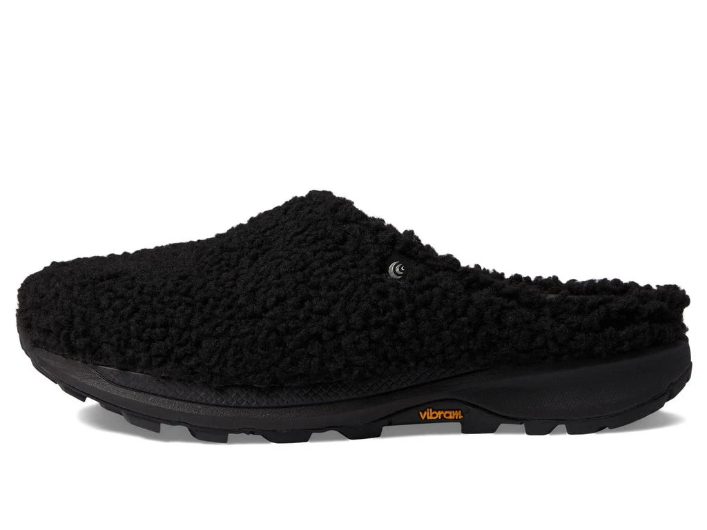 TOPO ATHLETIC Revive 4