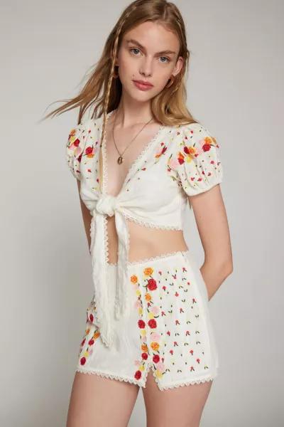 Kimchi Blue Kimchi Blue Eddie Floral Embroidered Top & Skirt Set