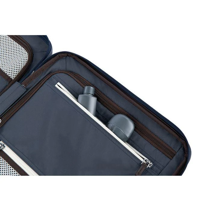 Travelpro Platinum Elite Hardside Carry on Spinner Suitcase 4