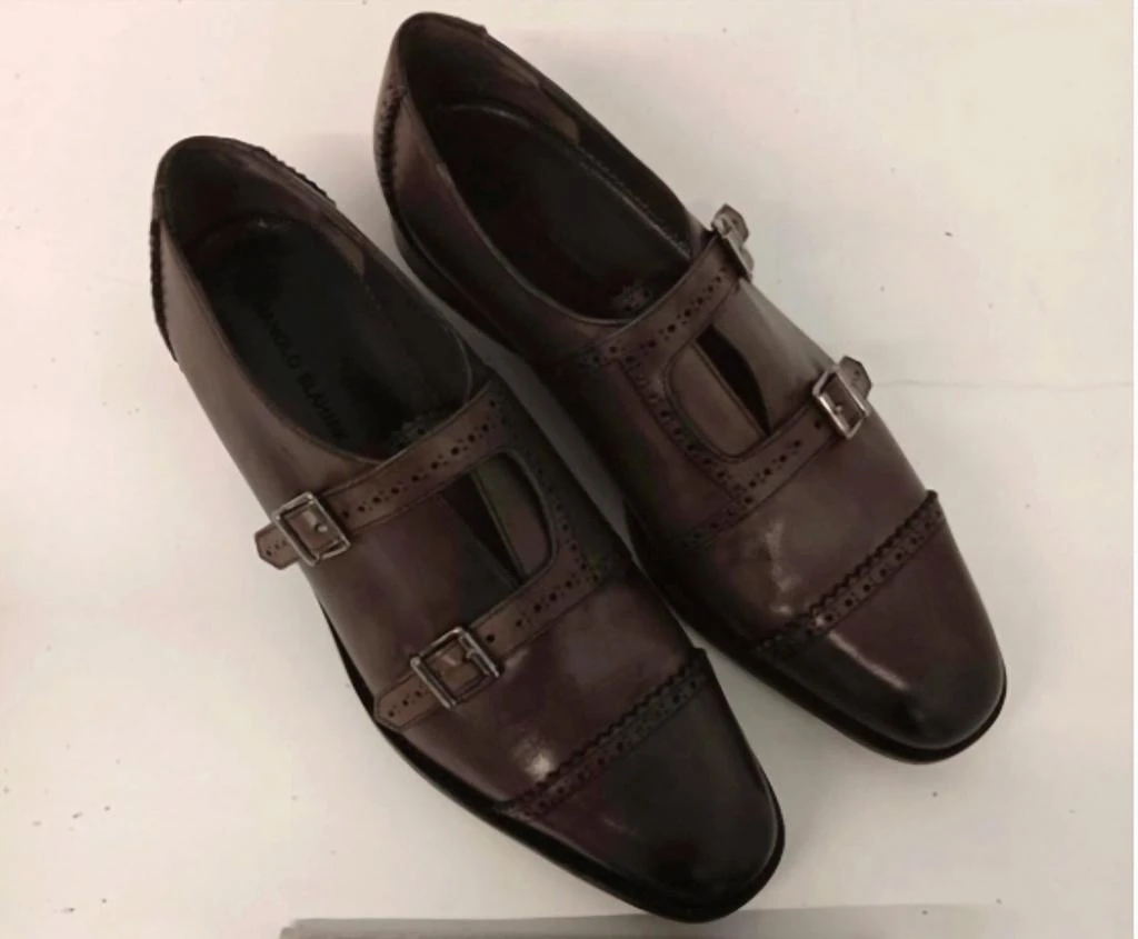 Manolo Blahnik - Men display picture 1