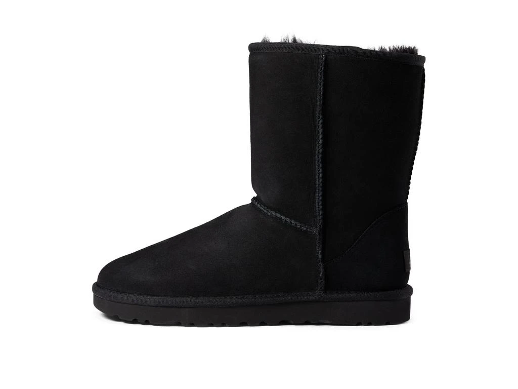 UGG Classic Short II 4