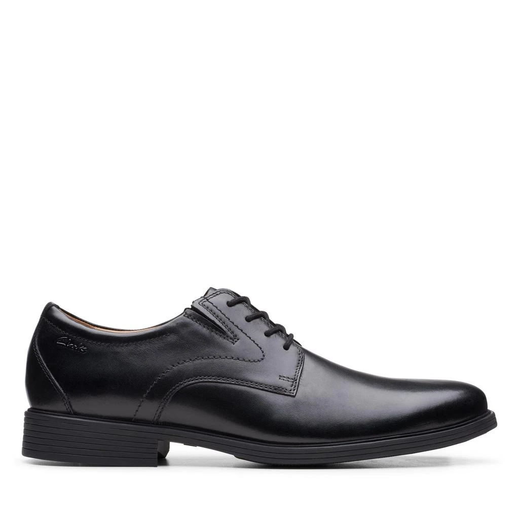 Clarks Whiddon Plain in Black Leather