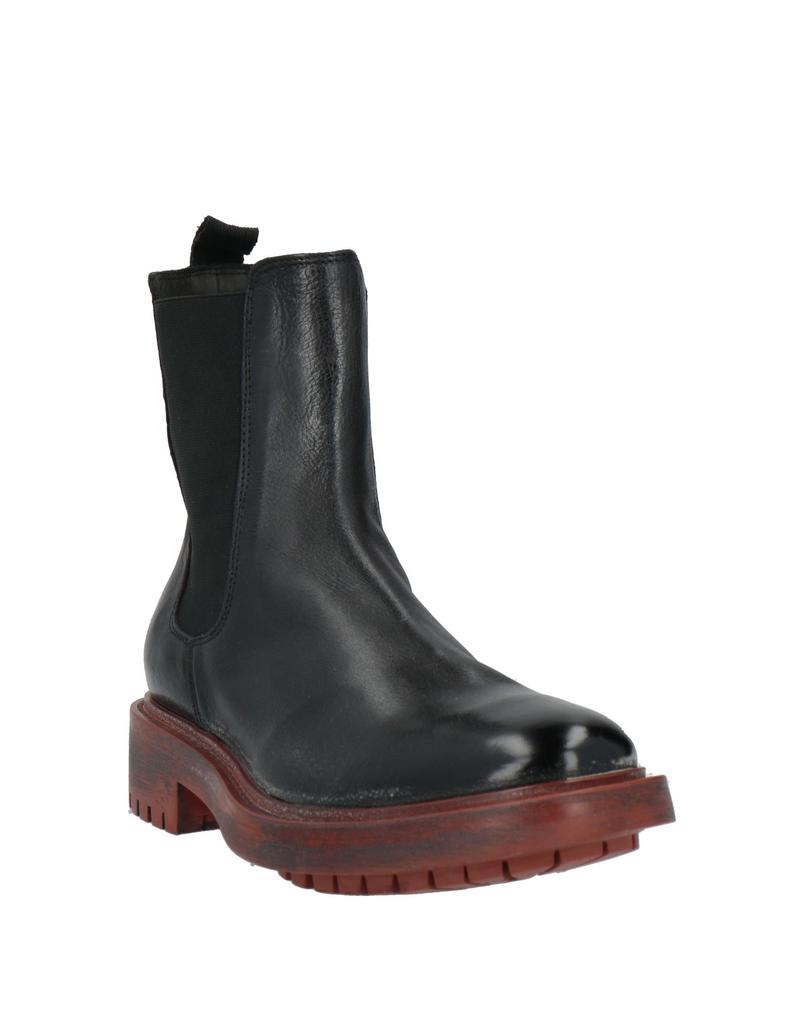 MOMA FOOTWEAR