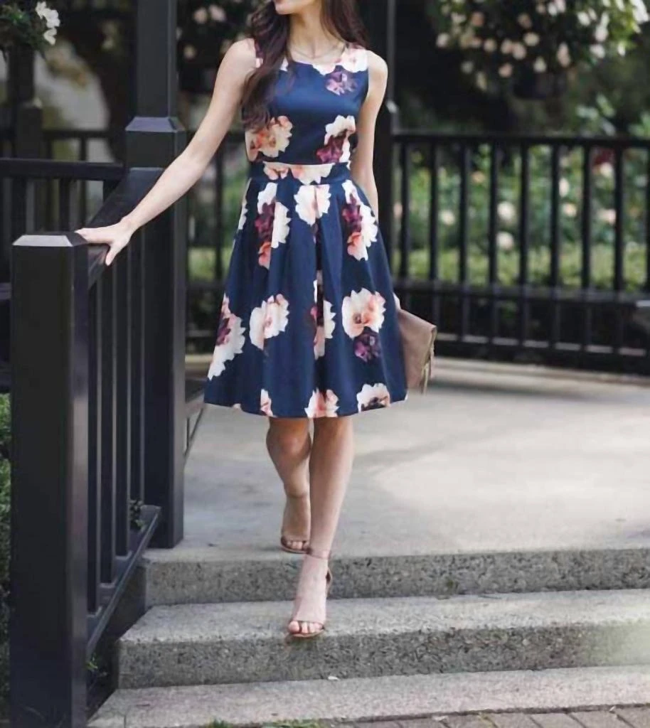 Papillon Papillon - Big Floral Print Sleeveless Dress With Box Pleat Skirt 2