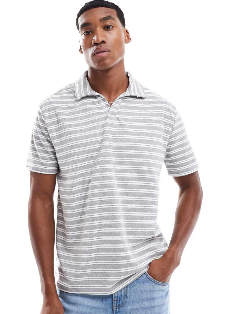 Brave Soul Brave Soul Trophy neck polo shirt in white