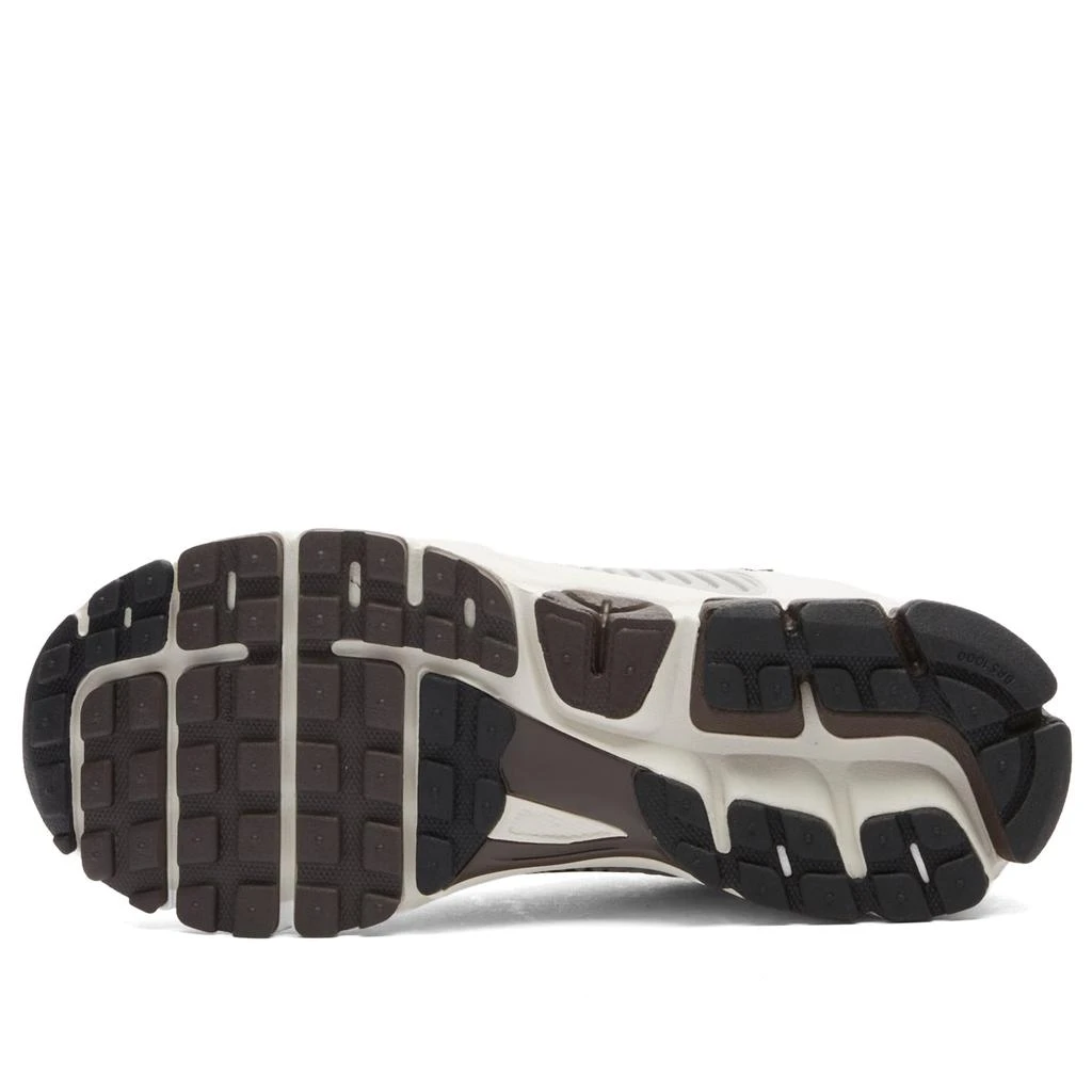 NIKE Nike W Zoom Vomero 5 5
