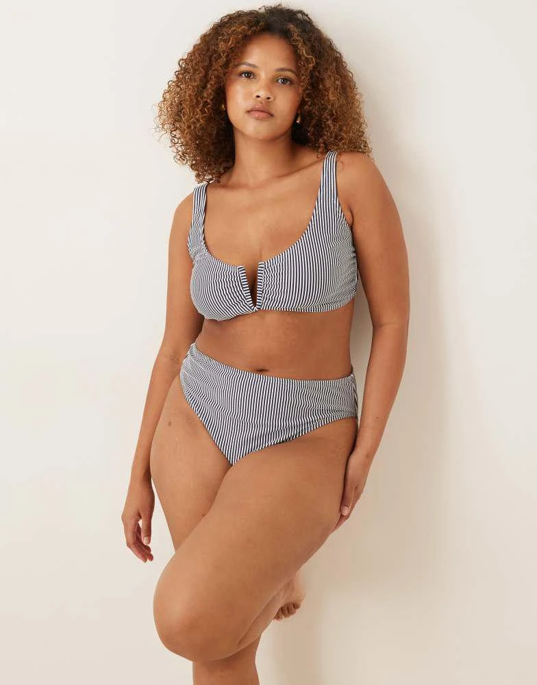 ASOS ASOS DESIGN Curve Scarlet Stripe Nissi V-wire bikini top in indigo 2