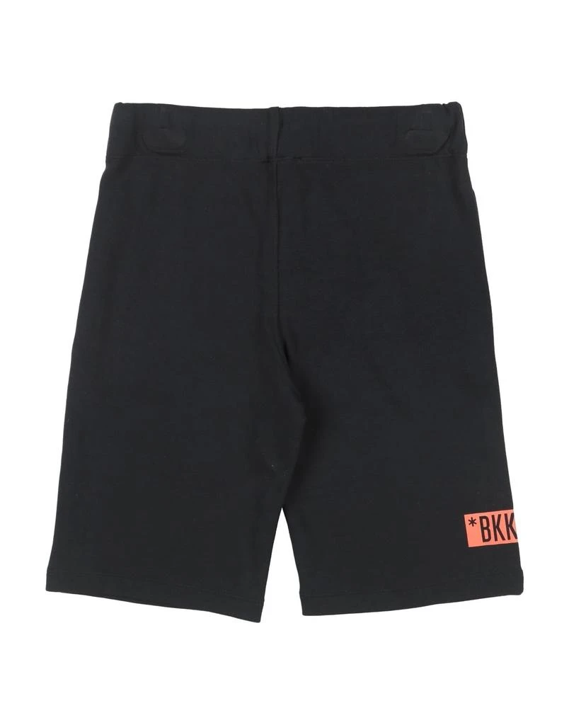 BIKKEMBERGS Shorts & Bermuda 2