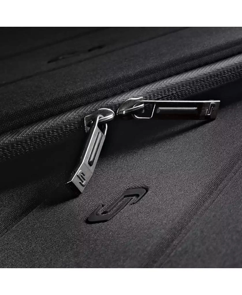 SOLO Bond 15.6" Laptop Sleeve 8