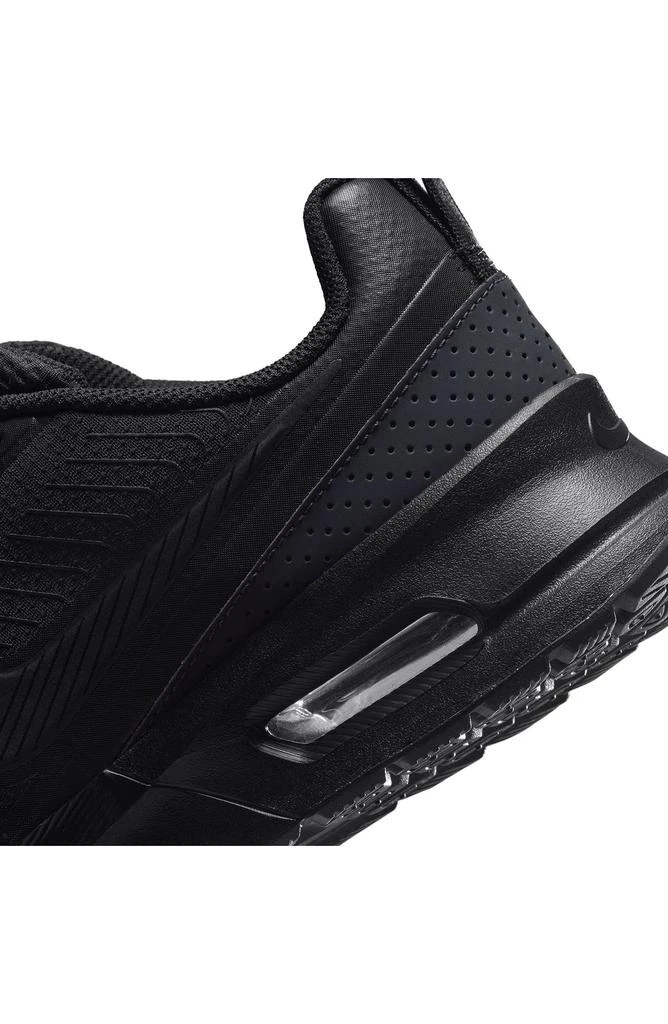 NIKE Air Max Nuaxis Sneaker 9