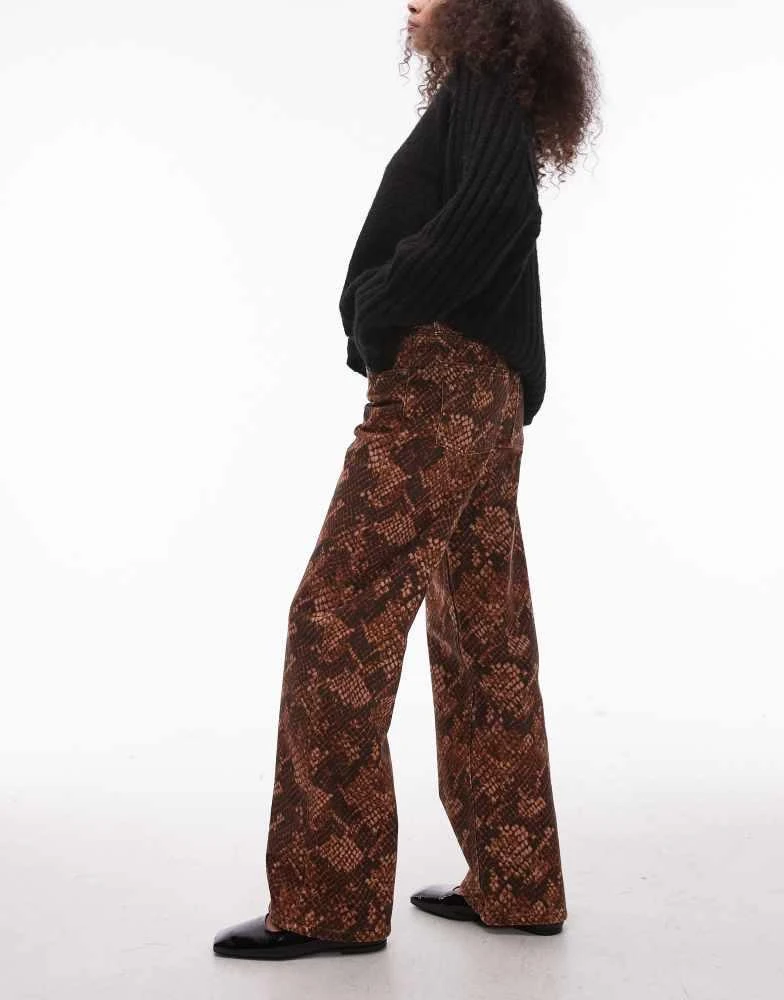 Topshop Topshop Ember low rise straight leg jean in brown snake print 3