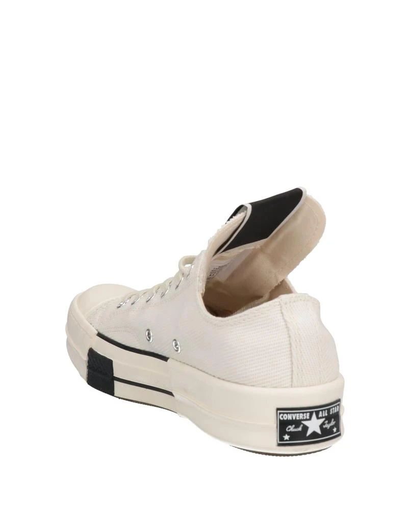 Converse Sneakers 3