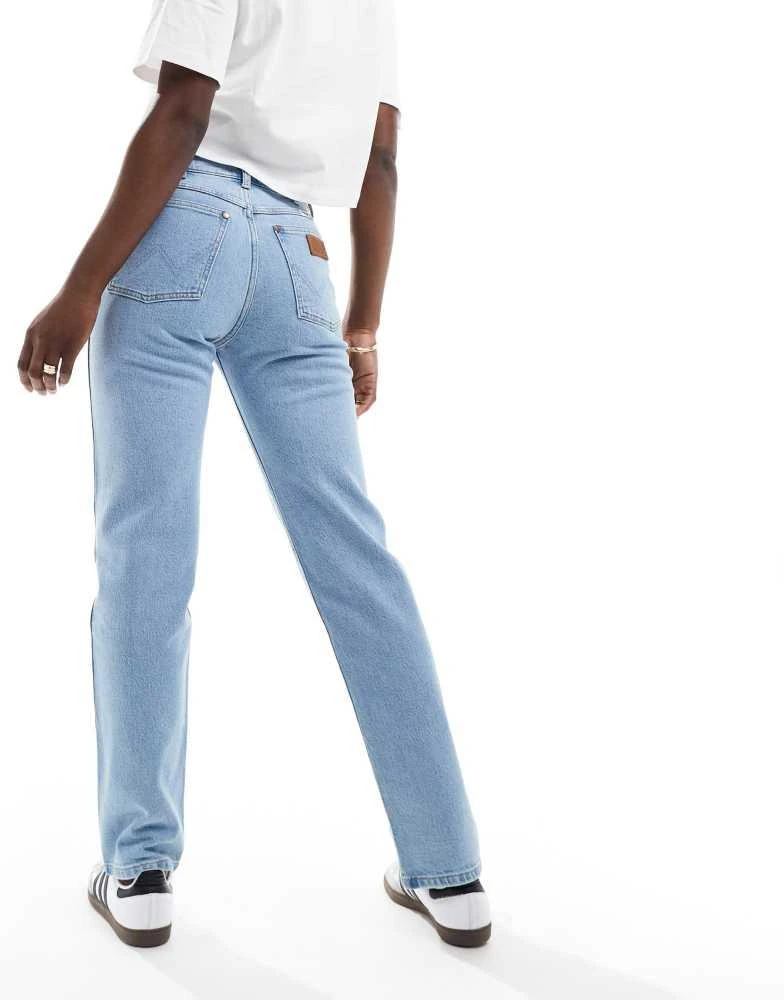 Wrangler Wrangler Sunset mom fit jeans in light blue 5