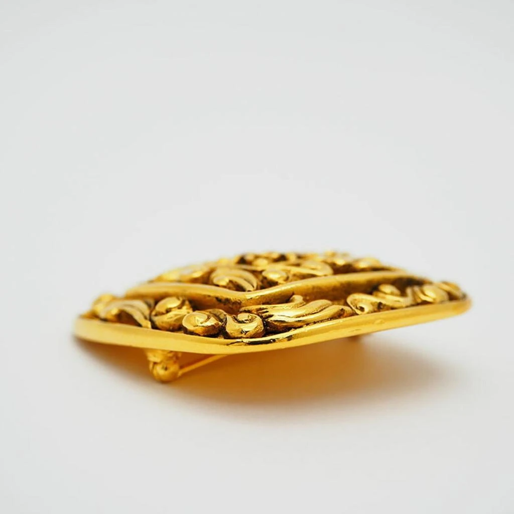 Chanel Coco Brooch (Pre-Owned) 2