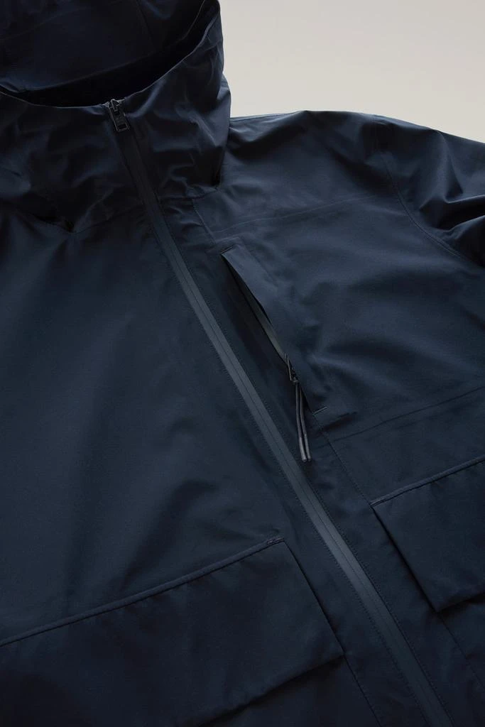 Woolrich Mountain Jacket in WINDSTOPPER GORE-TEX - Men - Blue 3
