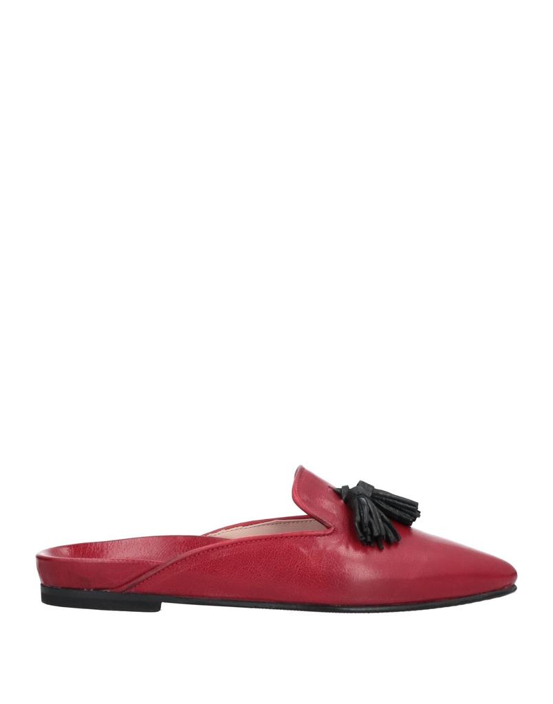 1725.A Mules and clogs