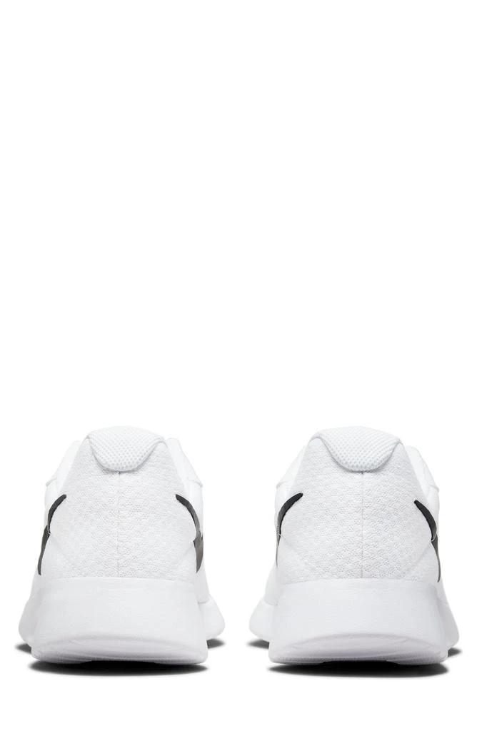NIKE Tanjun Athletic Sneaker 2