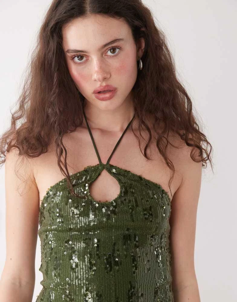 Shop Motel zumaya sequin mini halter dress in khaki green on Sale at  BeyondStyle  Get 56% Off Motel zumaya sequin mini halter dress in khaki  green with Limited-Time Flash Deals, Exclusive