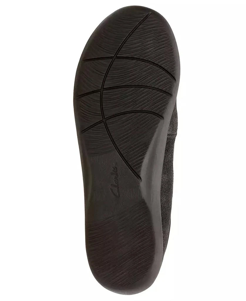 Clarks Women's Cloudsteppers™ Sillian Paz Flats 5