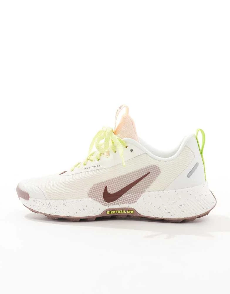 NIKE Nike Running Juniper Trail 3 trainers in white 2