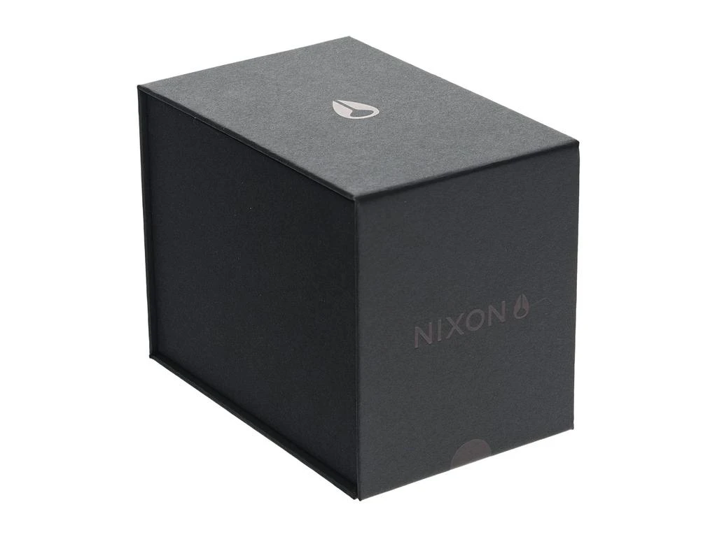 Nixon Ripley 4
