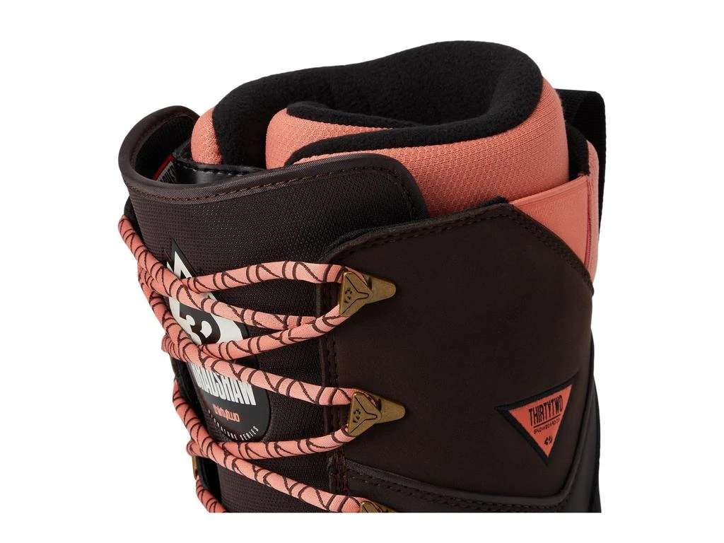 Thirty Two Lashed Bradshaw 
24 6