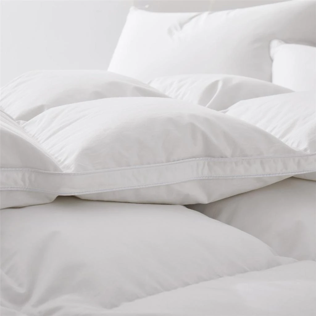 Puredown Made in Germany 800 Fill Power 90% Down Fill European White Goose Down Comforter - Extra Warm 6