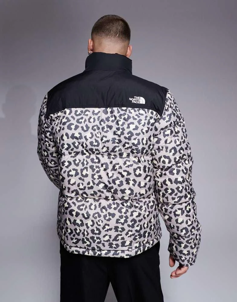 The North Face The North Face Saikuru logo puffer jacket in grey leopard print exclusive to ASOS 4