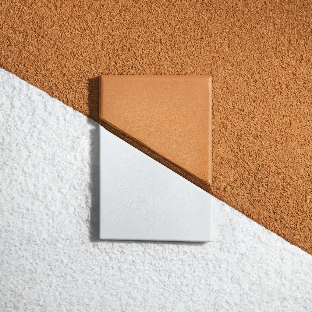 NARS Light Reflecting Pressed Setting Powder 9