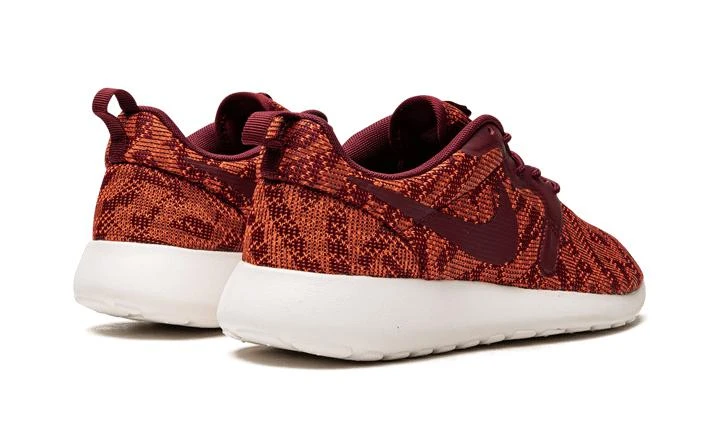 NIKE Nike WMNS Roshe One KJCRD 4
