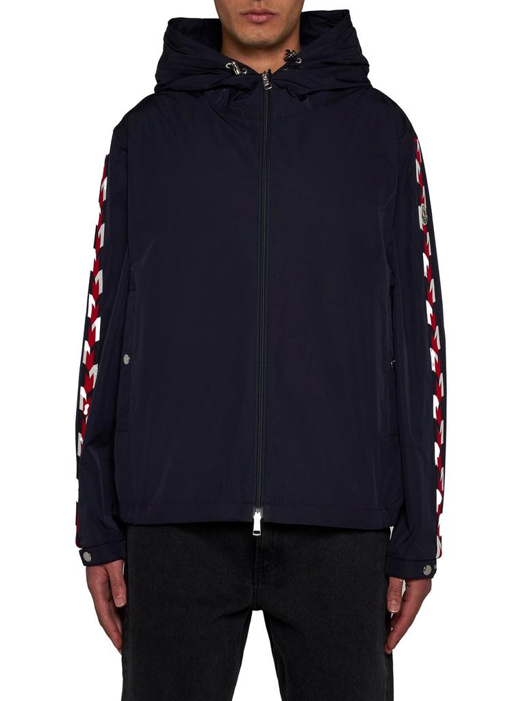 ジャケット・アウター MONCLER Logo Patch Hooded Nylon Jacket Moncler logo-patch Jacket | Black | FARFETCH