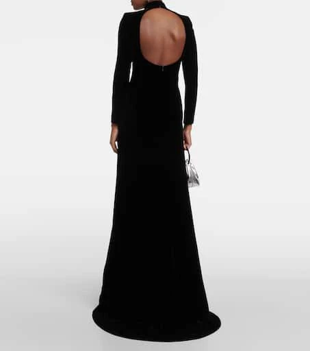 Oscar de la Renta High-neck velvet gown 3