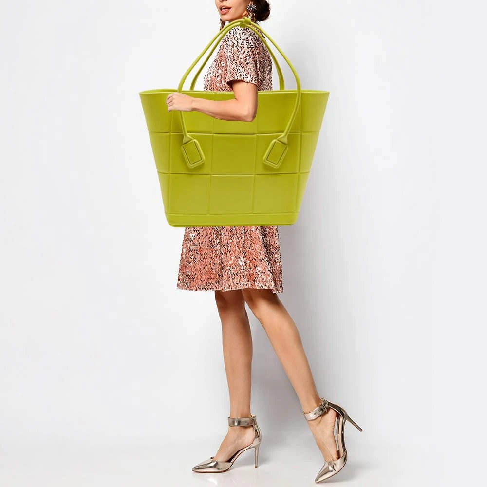 Bottega Veneta Bottega Veneta Yellow Rubber Large Arco Tote 2