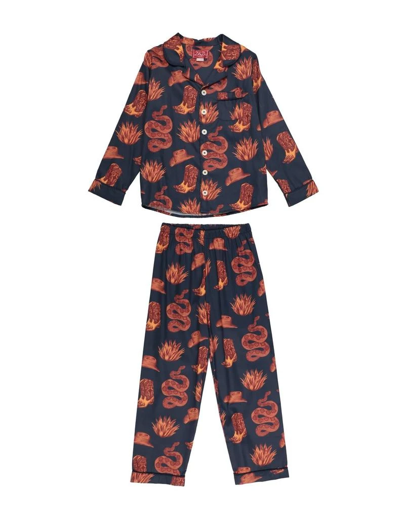 Desmond 
Dempsey Sleepwear